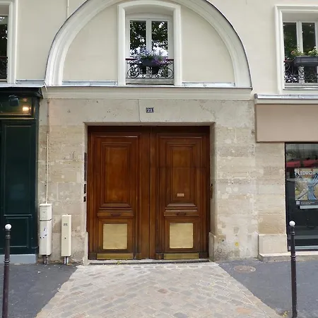 Marais Haven Apartman *